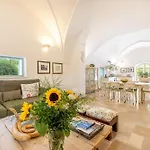 Trullo Dei Rosmarini Ferienhaus Ceglie Messapica