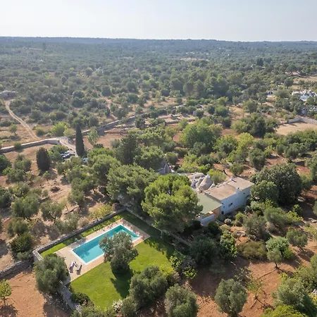 Semesterbostad Trullo Dei Rosmarini