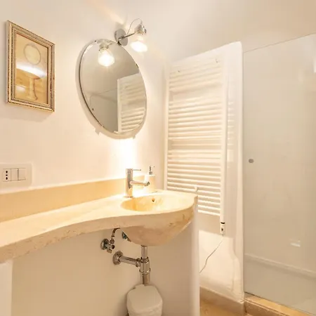 Semesterbostad Trullo Dei Rosmarini